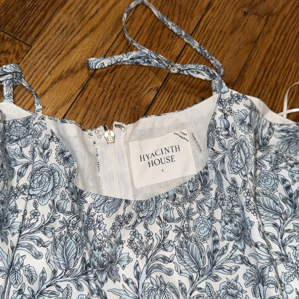 Tuckernuck HYACINTH HOUSE Blue and White Floral Tiered Teresa Maxi Dress L - Picture 2 of 8